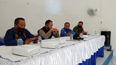 Photo of Pemerintahan Timbang Deli Sosialisasi Saber Pungli Bersama Binkamsa Sat Binmas Polresta Deli Serdang