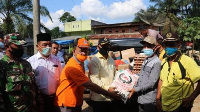 Photo of Pemkab Palas Dirikan Posko Siaga Bencana dan Salurkan Bantuan Sembako ke Warga 