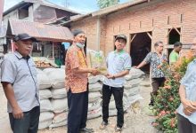 Photo of Dinas Pertanian Palas Salurkan Benih Padi Varietas ke 42 Kelompok Tani di Kecamatan Ulu Barumun 