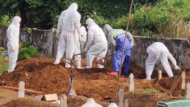 Photo of Oknum Kades di Sibiru-biru Dimakamkan dengan Prokes Covid-19