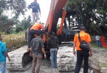 Photo of Gawat, Satu Unit Eskavator di Galang Dibakar OTK