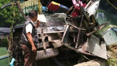 Photo of Kronologi Avanza Vs Bus Intra Kecelakaan di Tebingtinggi