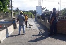 Photo of Pengusaha Sawaluddin Tolle Kembali Sumbang Pembangunan Jalan kepada Warga