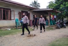 Photo of Kejar Pengedar Sabu, Personil Polsek Bangun Purba Dilempari Batu