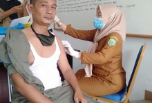 Photo of ASN Disperkimhub dan Satpol PP Damkar Palas Disuntik Vaksin Sinovac  