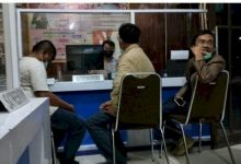 Photo of Jalan Lintas Karo-Aceh Tenggara Tidak Nyaman,Kaca Mobil Truk Dilempar Supir Dipukuli Puluhan Orang