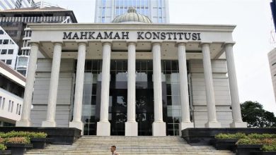 Photo of Seleksi Kepegawaian di KPK,Istana Lepas Tangan, 75 Pegawai KPK Ajukan Judicial Review ke MK