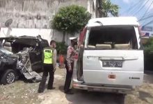 Photo of Minibus Rombongan Keluarga Terbalik di Tol Belmera, Dua Orang Tewas