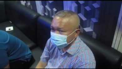 Photo of Sekda Nias Utara Diamankan dari KTV Bosque Medan Bersama 8 Temannya