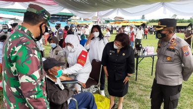 Photo of Bupati Karo Apresiasi Polres Karo Dan Forkopimda Adakan Vaksinasi Massal Kepada Warga