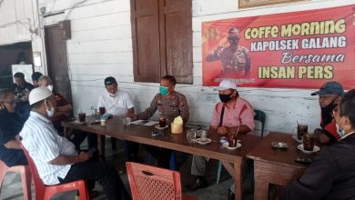 Photo of Coffee Morning Bersama Insan Pers, Kapolsek Galang Sampaikan Pesan Kamtibmas Dan Prokes Covid-19