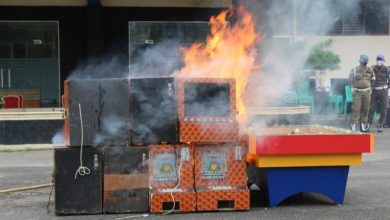 Photo of Polsek Sunggal Bakar Puluhan Jakcpot dan Judi Tembak Ikan