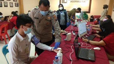 Photo of Polresta Deli Serdang Vaksin Lansia dan Pekerja Pabrik