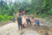 Photo of Meski Nyaris Rampung, Satgas TMMD Kodim 0204/DS Terus Mantapkan Badan Jalan Cor Rigid Beton