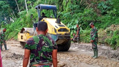 Photo of Agar Lebih Maksimal, Satgas Kodim 0204/DS Terus Awasi Pemadatan Ulang Jalan TMMD