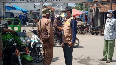 Photo of Wujudkan Kota Bersih, Pemerintah Kecamatan Batang Kuis Intensif Tertibkan PKL Liar