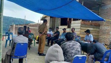 Photo of Anggota BPD Simempar Diduga Menggunakan Ijasah Palsu
