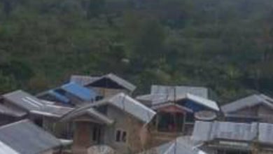 Photo of Oknum ASN Penjaga Sekolah dapat Bantuan Rumah di Desa Simempar