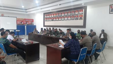 Photo of Petugas Penyelenggara Pilkades Harus Netral,Muspika Diharapkan Saling Mendukung