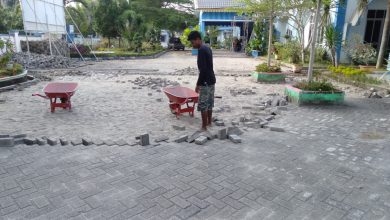 Photo of Paving Block Halaman Kantor Dinas Pendidikan Deli Serdang Dibongkar