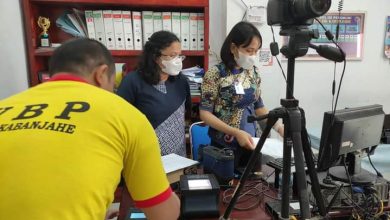 Photo of Dapatkan Identitas Diri, Warga Binaan Rutan Kelas II B Kabanjahe Direkam KTP Elektronik