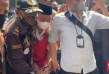 Photo of Herry Wirawan Dituntut Hukuman Mati dan Kebiri Kimia