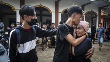 Photo of Bantah Tuduhan Polisi, Warga Desa Wadas Tidak Pernah Bentrok Antara yang Pro dan Kontra