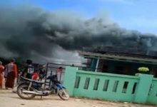 Photo of Kebakaran Hebat Melanda Ponpes di Karawang, 6 Santri Dikabarkan Meninggal Dunia