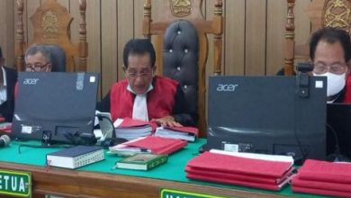 Photo of Pengadilan Negeri Medan Jatuhkan Vonis Para Perampok Toko Emas di Pasar Simpang Limun, 2 Eksekutor 11 Tahun Penjara