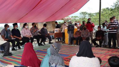 Photo of Merasa Empati, Bupati Karo Dan Kapolres Karo Tinjau Lokasi Masjid Desa Ndeskati