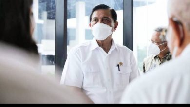 Photo of Masinton Pasaribu: Hentikan Perilaku Rakus dan Serakah, Harusnya Mundur dari Jabatan