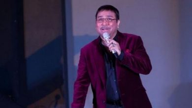Photo of Diduga Nonton Film Porno Saat Rapat, Harvey Malaiholo Penyanyi jadi Anggota DPR RI Pengganti