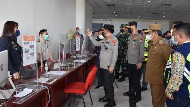 Photo of Wabup Deli Serdang Bersama Kapoldasu Tinjau Pos Pelayanan Kedatangan Mancanegara di Bandara Kualanamu
