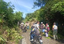 Photo of Jalan Karo-Langkat Putus Ditimpa Longsor Dan Kayu