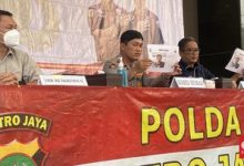 Photo of Face Recognition Tak Akurat, Polisi Salah Tetapkan Tersangka di Kasus Ade Armando
