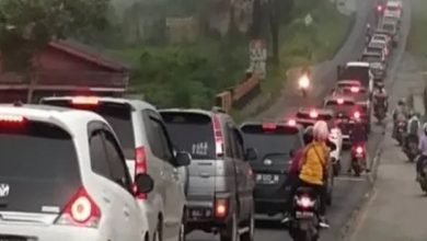 Photo of Banyaknya Masyarakat yang Ingin Berwisata ke Tanah Karo, Jalur Medan-Berastagi Macet Parah