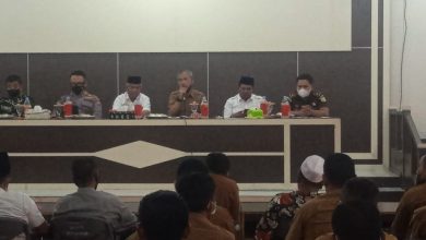 Photo of Pemda Palas Pasilitasi RDP Masyarakat Dengan PT.SSL di Aula Kantor Bupati Palas