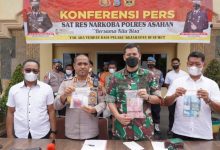 Photo of 4 Orang Tersangka Diamankan Polres Asahan, Barang Bukti 1 Kg Sabu dan 280 Butir Ekstasi