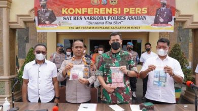 Photo of 4 Orang Tersangka Diamankan Polres Asahan, Barang Bukti 1 Kg Sabu dan 280 Butir Ekstasi
