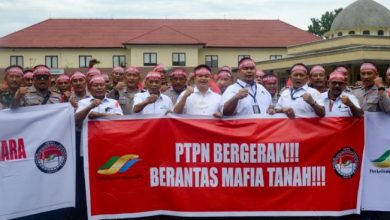 Photo of Ratusan Karyawan PTPN lll Apel Siaga Amankan Aset untuk Halau Mafia Tanah