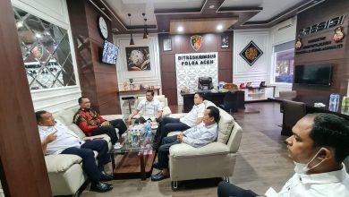 Photo of Legiman Pranata Korban Kezoliman Bupati Aceh Selatan Memohon Keadilan Kepada Presiden RI Jokowi Melalui KSP Moeldoko