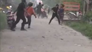 Photo of Penggrebekan Kampung Narkoba Diwarnai Suara Tembakan dan Aksi Kejar-kejaran