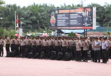 Photo of 550 Personil Polda Sumatera Utara Berangkat ke Palas Amankan Pilkades Serentak