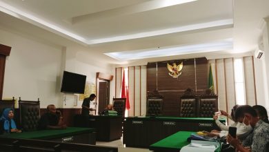 Photo of Orang Tua Hakim Meninggal Dunia Sidang di PN Sei Rampah Ditunda