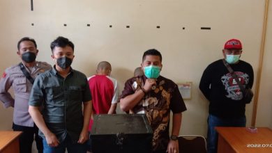 Photo of 2 Pencuri Kontak Infak Masjid Muhajirin Ditangkap, Uangnya Beli Sepeda dan Celana