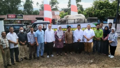 Photo of PLTA Batang Toru Serahkan 5 Ekor Hewan Kurban kepada Bupati Tapsel