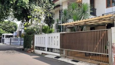 Photo of Tulisan Sisi Lain Kematian Brigadir J oleh Dahlan Iskan: Memar di Perut, Sang Ayah Heran