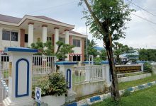 Photo of Penggugat di PA Pakam Dihardik Petugas Loket, Dilarang Parkir di Halaman Kantor