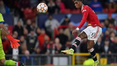 Photo of MU Raih Kemenangan Pertama Taklukkan Liverpool 2-1