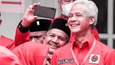 Photo of Ganjar Hadiri Acara PDIP di Lenteng Agung